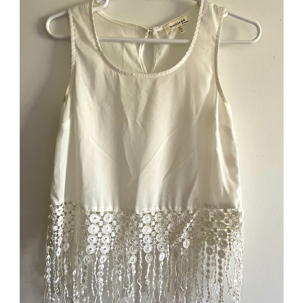 White crop top blouse